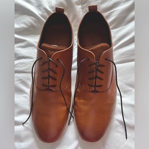 Men’s size 14 Wolf & Shepherd Crossover Longwing in Honey Calfskin